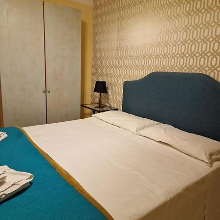 Locanda Al Centrale Caprino Veronese Εξωτερικό φωτογραφία