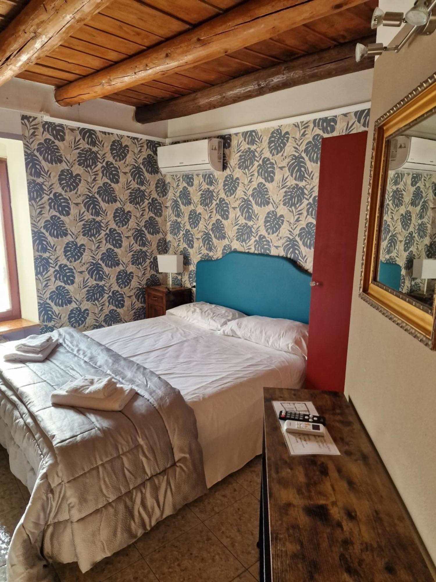 Locanda Al Centrale Caprino Veronese Εξωτερικό φωτογραφία