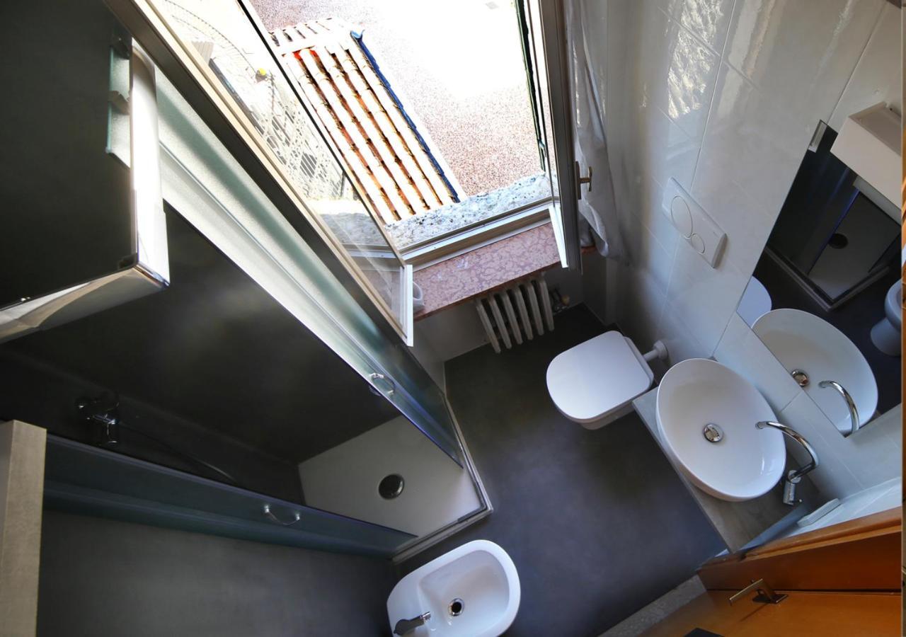 Locanda Al Centrale Caprino Veronese Εξωτερικό φωτογραφία